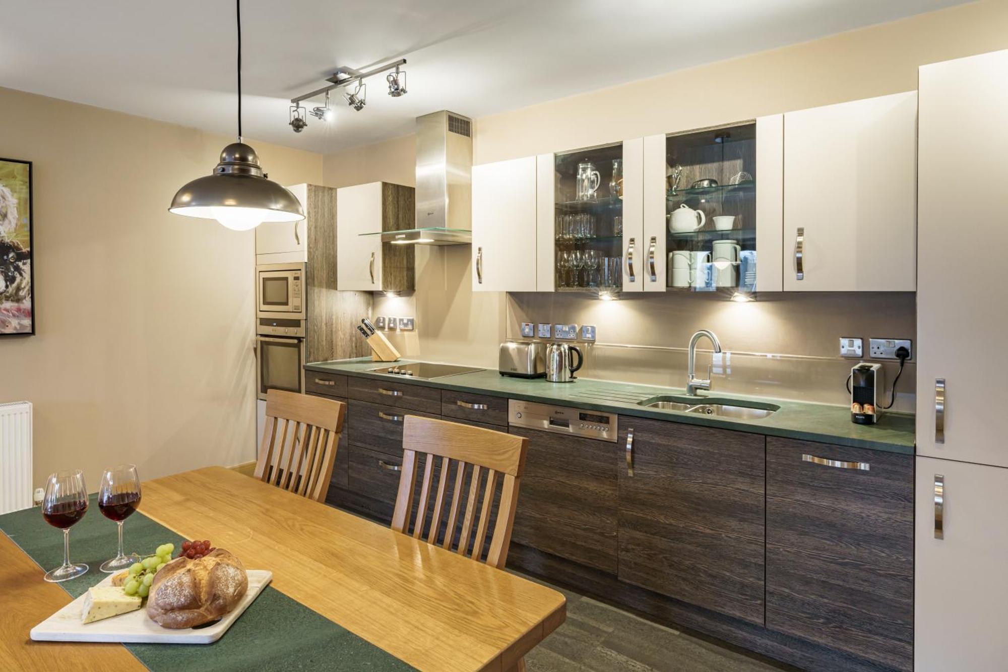 באונס-און-ווינדרמיר Lakeland Apartment At Windermere Marina Village מראה חיצוני תמונה